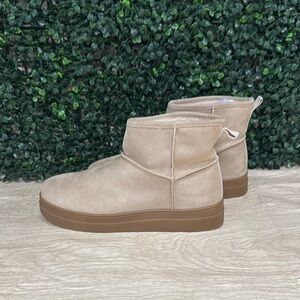 MIA Keziah Suede Bootie - W7.5